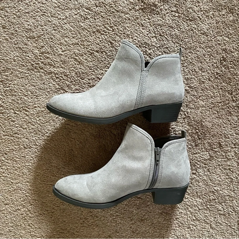 JustFab Grey Booties - Picture 2 of 4